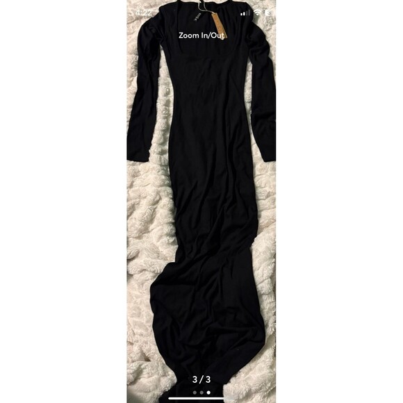 NWT Skims Soft Lounge Petite Long sleeve Dress in Onyx, Size XXS Petite - Picture 3 of 3
